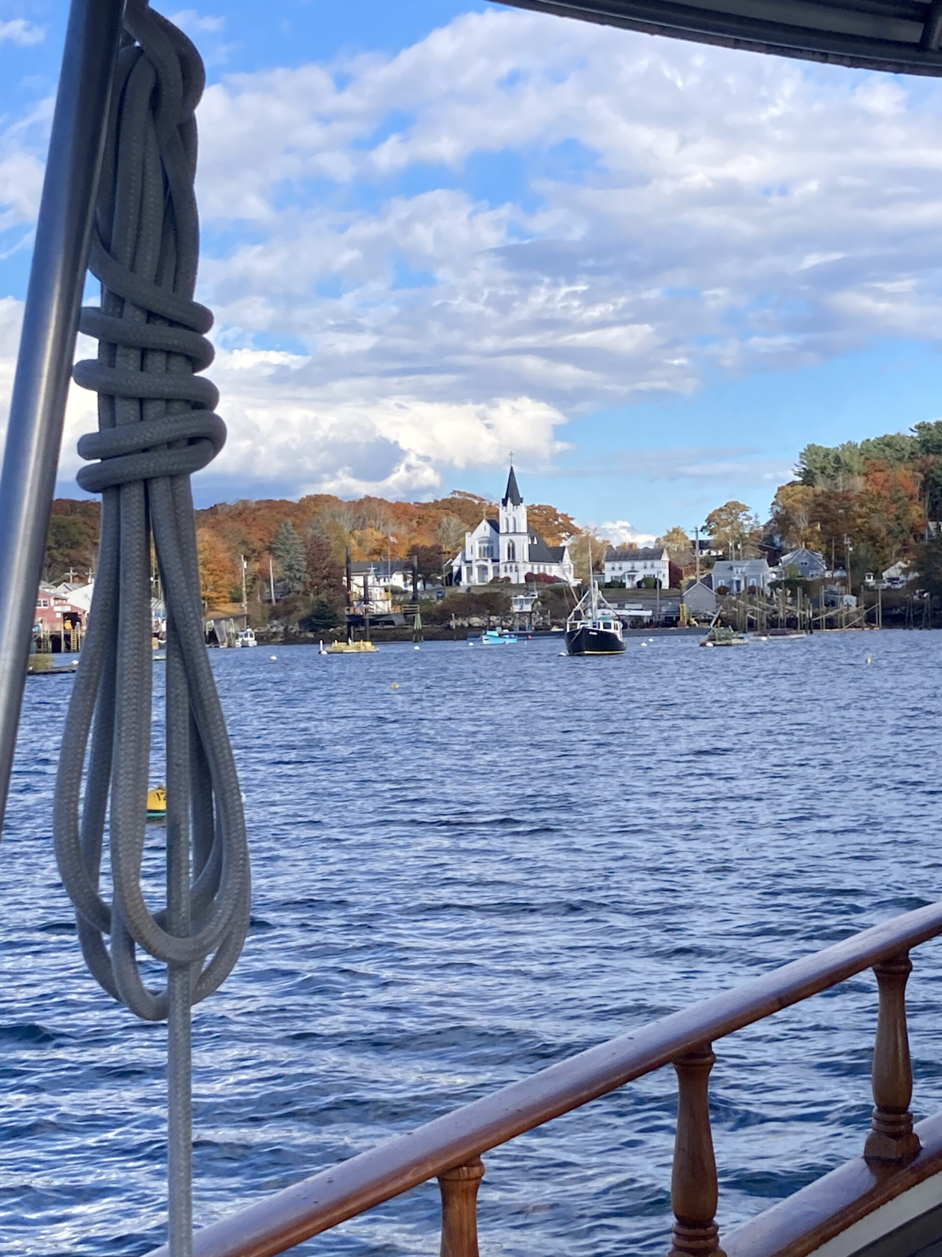 Cruising Guide to Boothbay, Maine