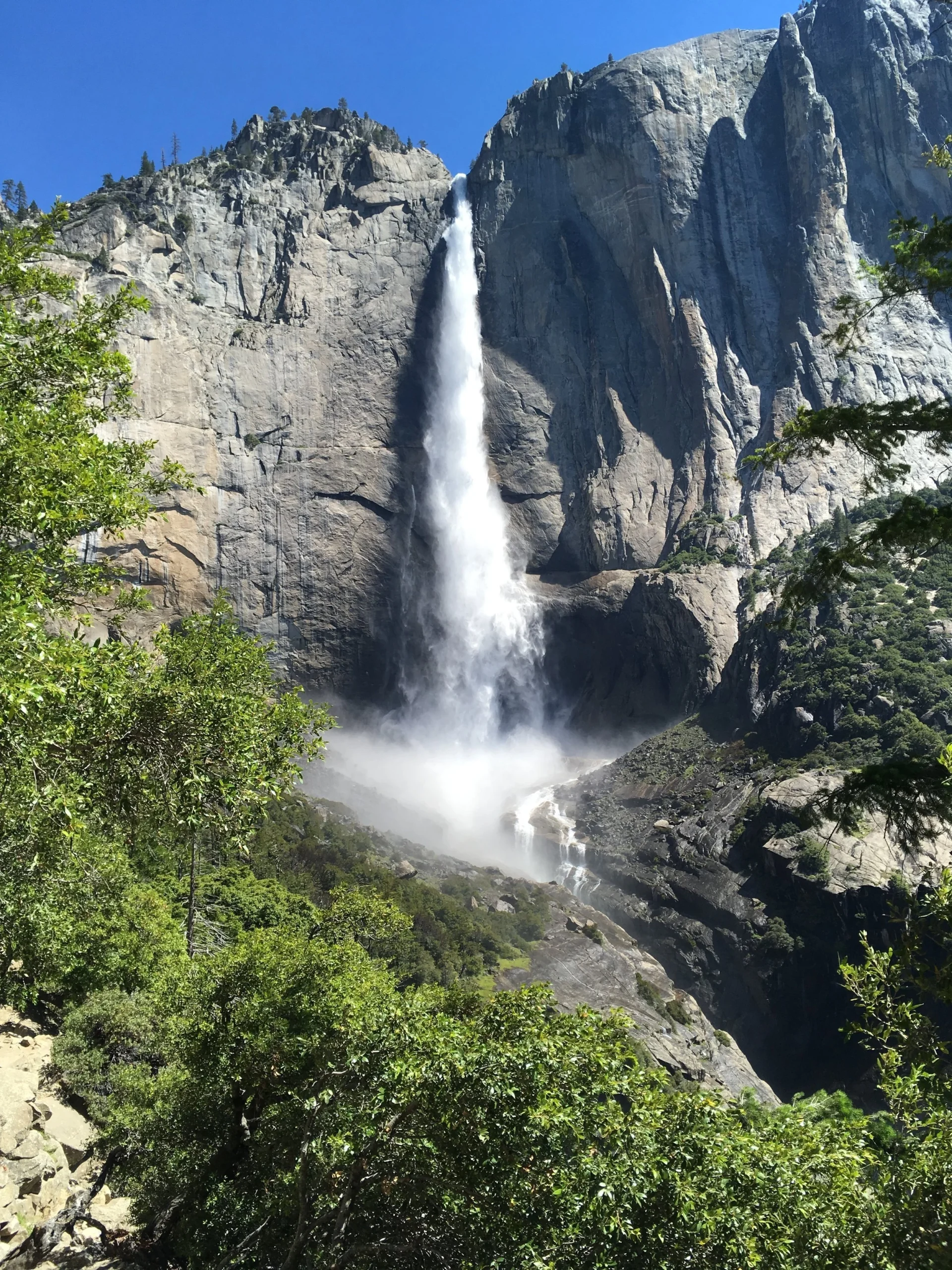 Hike Yosemite: Upper Yosemite Falls